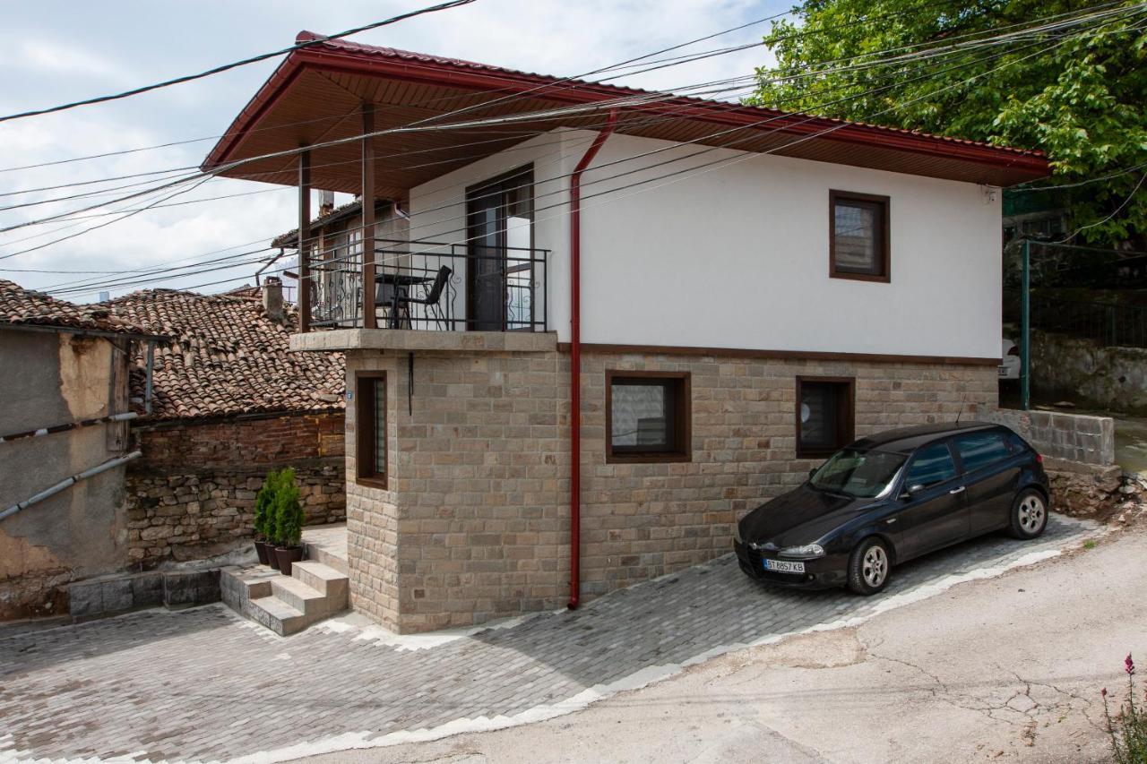 Family House Atanasovi Villa Veliko Tărnovo Exterior foto